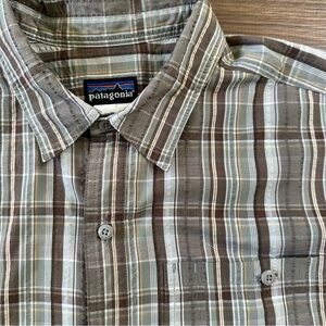 Patagonia Mens Short Sleeve Seersucker‎ Plaid Button Shirt Organic Cotton Large